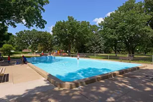 613 Harrison St NE, Minneapolis, MN 55413 - Photo 43