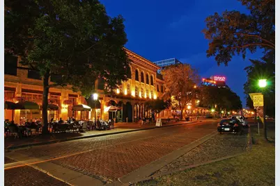 613 Harrison Street NE, Minneapolis, MN 55413 - Photo 51