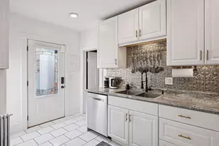 613 Harrison St NE, Minneapolis, MN 55413 - Photo 15