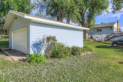 16418 Minnetonka Boulevard, Minnetonka, MN 55345 - Photo 25