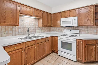 1220 Ravenswood Court, Shoreview, MN 55126 - Photo 9