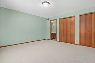 1220 Ravenswood Ct, Shoreview, MN 55126 - Photo 15