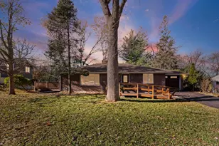 1425 Orkla Dr, Golden Valley, MN 55427 - Photo 29