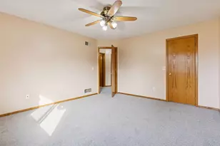 410-4 White Bear Pkwy, White Bear Lake, MN 55110 - Photo 11