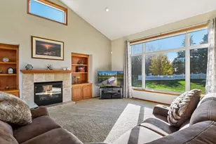 6685 Walnut Dr, Minnetrista, MN 55364 - Photo 15