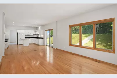 4720 Goldenrod Lane N, Plymouth, MN 55442 - Photo 9