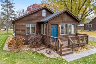 2695 Harvester Ave E, Maplewood, MN 55119 - Photo 1