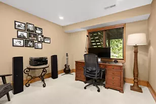 4902 Beacon Hill Rd, Minnetonka, MN 55345 - Photo 37