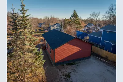 422 Court Avenue N, Sandstone, MN 55072 - Photo 45