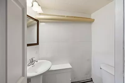 606 S 10th Street, Olivia, MN 56277 - Photo 31