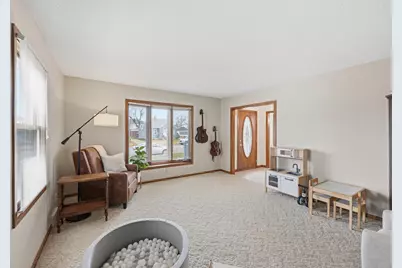 606 S 10th Street, Olivia, MN 56277 - Photo 7