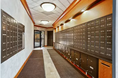 78 10th Street E #806, Saint Paul, MN 55101 - Photo 29