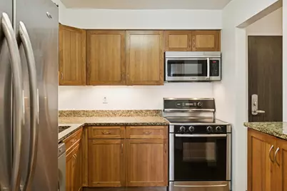 78 10th Street E #806, Saint Paul, MN 55101 - Photo 11