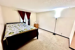 1228 Wagon Wheel Rd, Hopkins, MN 55343 - Photo 15