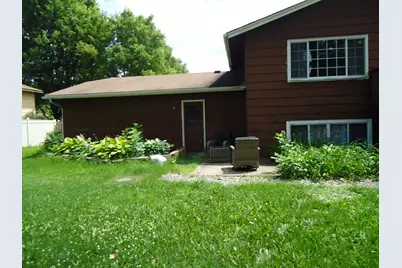 8003 Fairfield Circle, Brooklyn Park, MN 55444 - Photo 5