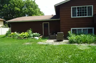 8003 Fairfield Cir, Brooklyn Park, MN 55444 - Photo 5