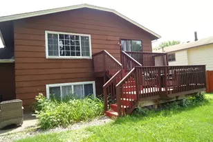 8003 Fairfield Cir, Brooklyn Park, MN 55444 - Photo 5