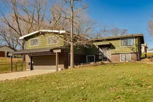 2318 4th Ave SW, Rochester, MN 55902 - Photo 1