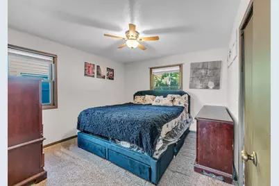 5215 Washburn Avenue N, Minneapolis, MN 55430 - Photo 9