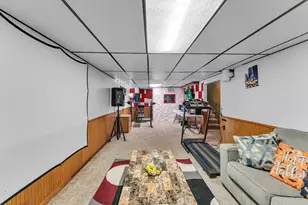 5215 Washburn Ave N, Minneapolis, MN 55430 - Photo 19