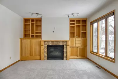 728 Laurie Court, Maplewood, MN 55117 - Photo 11