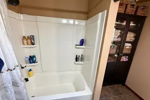 2450 Douglas St, Windom, MN 56101 - Photo 27