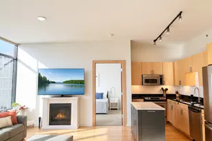 215 10th Ave S, Minneapolis, MN 55415 - Photo 3