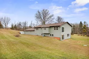 4245 Plum Creek Rd, Elko New Market, MN 55020 - Photo 19