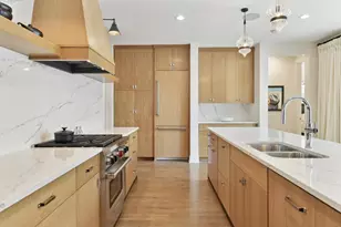 5241 Danens Dr, Edina, MN 55439 - Photo 3