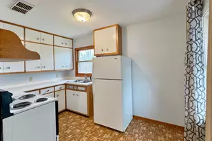 1708 Irvine Ave NW, Bemidji, MN 56601 - Photo 21