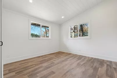 1029 Sommers Street N, North Hudson, WI 54016 - Photo 29