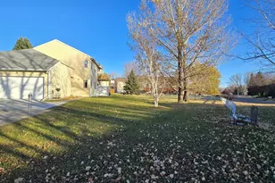 3420 17th Ave S, Fargo,  58103 - Photo 3