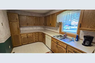 3420 17th Avenue S #A, Fargo,  58103 - Photo 5