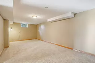 9685 Clover Cir, Eden Prairie, MN 55347 - Photo 33