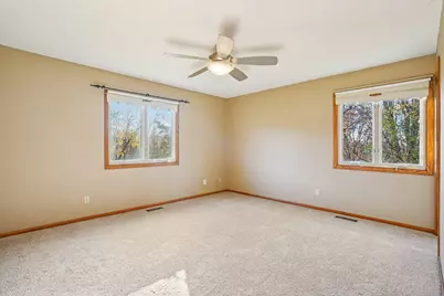 9685 Clover Circle, Eden Prairie, MN 55347 - Photo 19