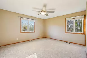 9685 Clover Cir, Eden Prairie, MN 55347 - Photo 19