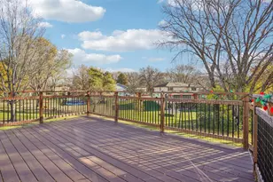 9685 Clover Cir, Eden Prairie, MN 55347 - Photo 45