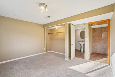 9685 Clover Circle, Eden Prairie, MN 55347 - Photo 35