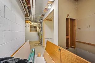 9685 Clover Cir, Eden Prairie, MN 55347 - Photo 41