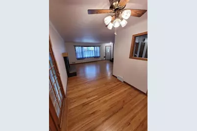 10 Logan Avenue E, West Saint Paul, MN 55118 - Photo 9