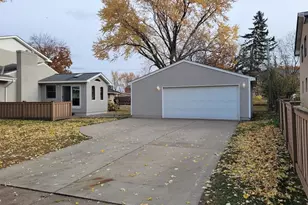 10 Logan Ave E, West Saint Paul, MN 55118 - Photo 3