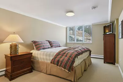 7011 Willow Creek Road, Eden Prairie, MN 55344 - Photo 31