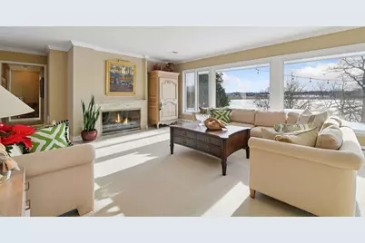 7011 Willow Creek Road, Eden Prairie, MN 55344 - Photo 9