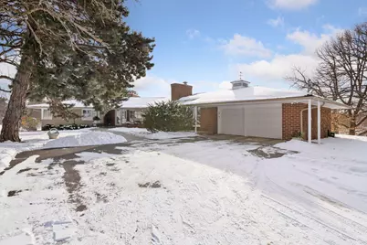 7011 Willow Creek Road, Eden Prairie, MN 55344 - Photo 51