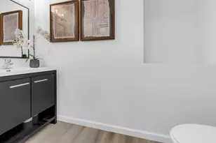 5111 Colonial Dr, Golden Valley, MN 55416 - Photo 9