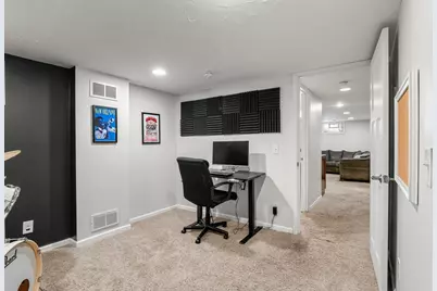 5573 Fairview Avenue N, Shoreview, MN 55126 - Photo 31