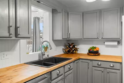 5573 Fairview Avenue N, Shoreview, MN 55126 - Photo 19