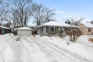 5573 Fairview Ave N, Shoreview, MN 55126 - Photo 11