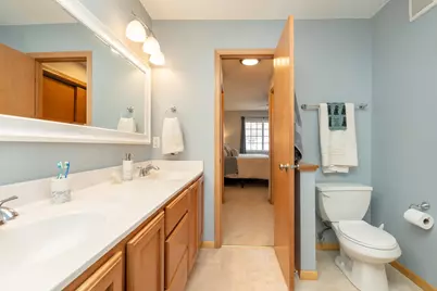 332 Brickyard Drive, Chaska, MN 55318 - Photo 15