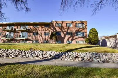 605 7th Street S #2, Fargo,  58103 - Photo 1